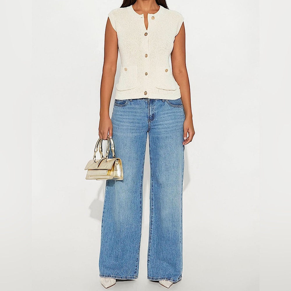 🍨🍦NWT Cream Button-Up Sweater Vest Sz XL🍦🍨 - Picture 2 of 3